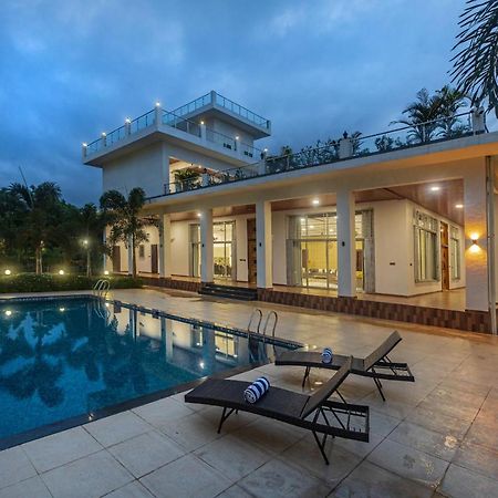 Saffronstays Odyssey, Karjat - 10 Acres Pet-Friendly Estate With Swimming Pool Chinchavli Exteriör bild