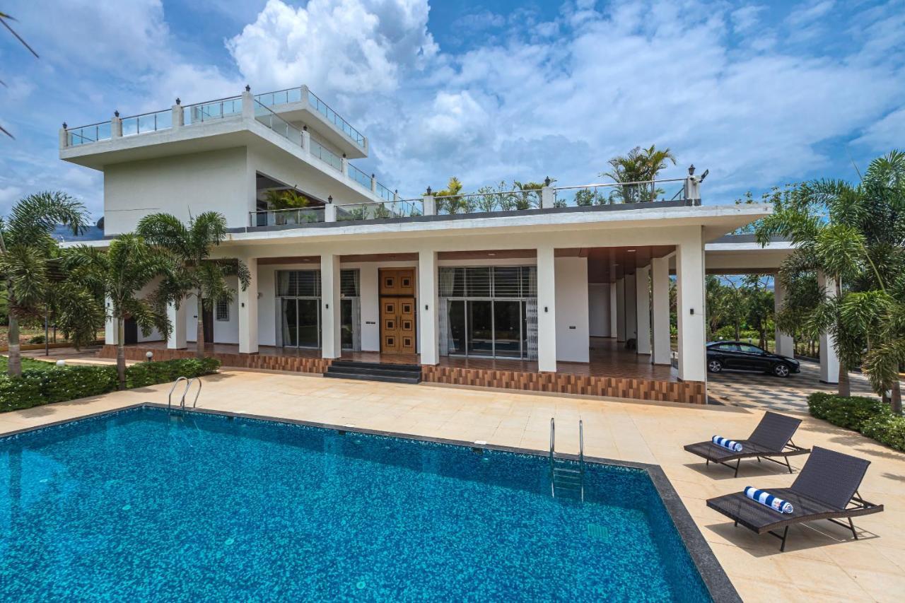 Saffronstays Odyssey, Karjat - 10 Acres Pet-Friendly Estate With Swimming Pool Chinchavli Exteriör bild