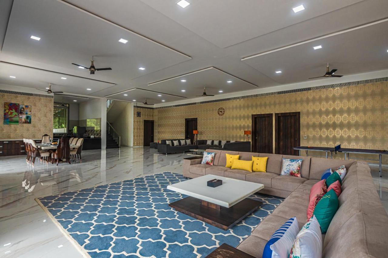 Saffronstays Odyssey, Karjat - 10 Acres Pet-Friendly Estate With Swimming Pool Chinchavli Exteriör bild