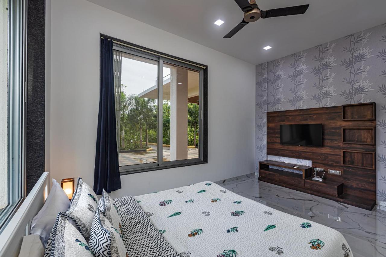 Saffronstays Odyssey, Karjat - 10 Acres Pet-Friendly Estate With Swimming Pool Chinchavli Exteriör bild