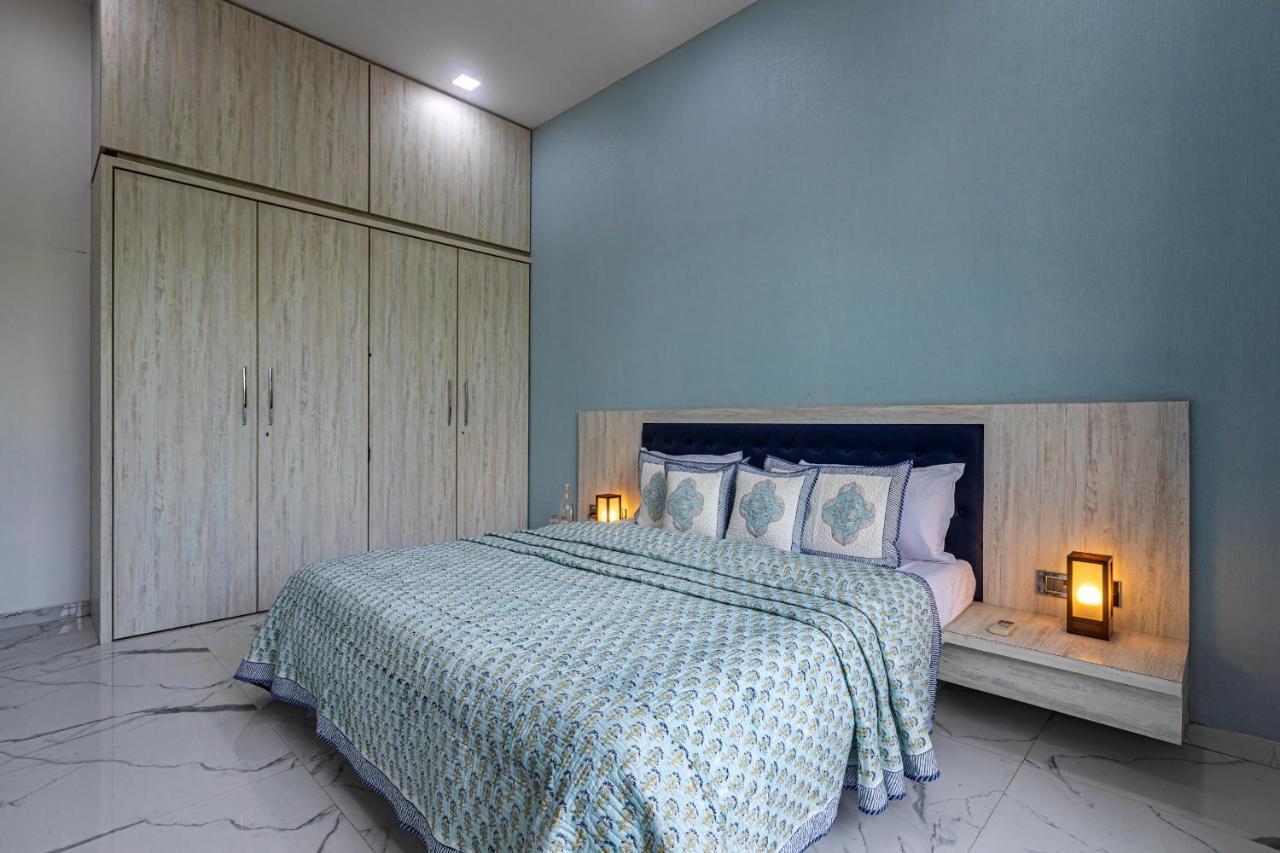 Saffronstays Odyssey, Karjat - 10 Acres Pet-Friendly Estate With Swimming Pool Chinchavli Exteriör bild