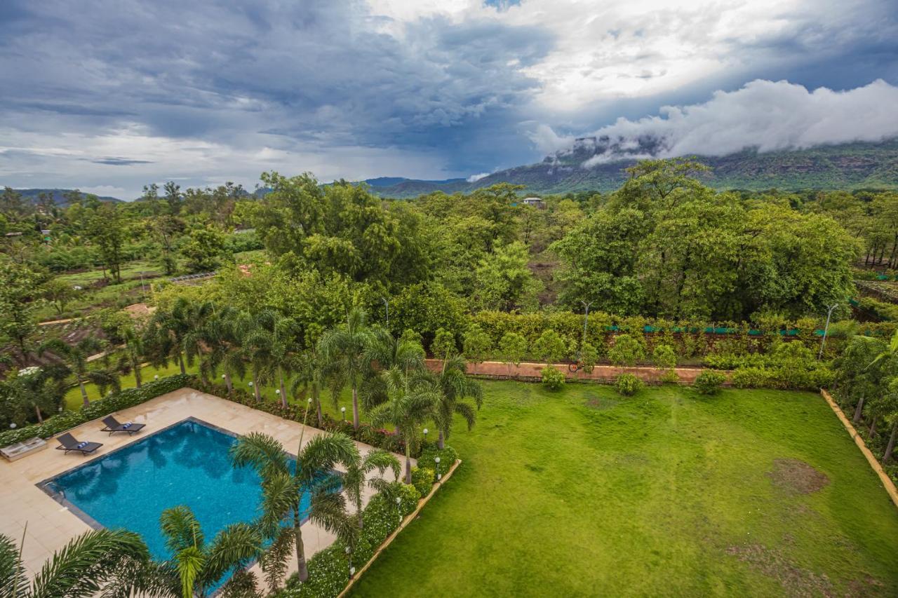 Saffronstays Odyssey, Karjat - 10 Acres Pet-Friendly Estate With Swimming Pool Chinchavli Exteriör bild